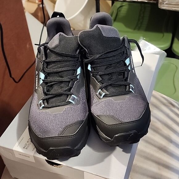 Adidas Terrex AX4 W NWT with box - Picture 1 of 8